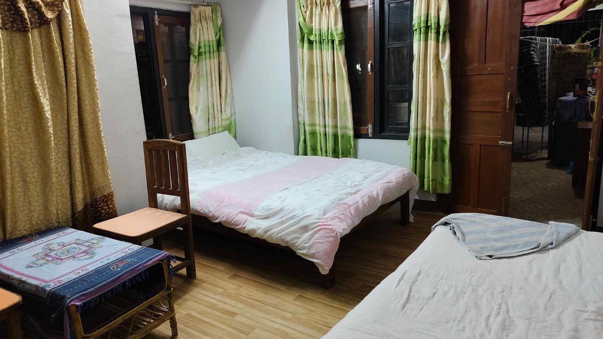 Monkey Temple Homestay กาฐมาณฑุ ภายนอก รูปภาพ
