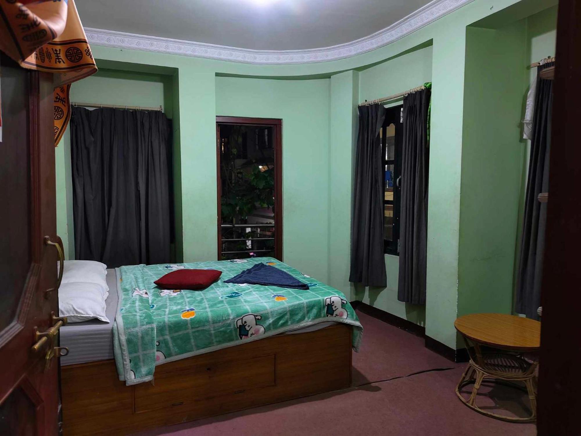 Monkey Temple Homestay กาฐมาณฑุ ภายนอก รูปภาพ